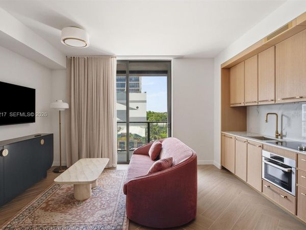 2700 NW 2nd Ave , Unit 432, Miami, FL 33127