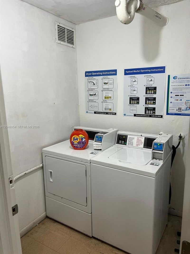 1470 NE 125th Ter, Unit 509, North Miami, FL 33161 Photo