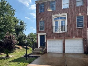 20937 SANDIAN TERRACE, STERLING, VA 20165