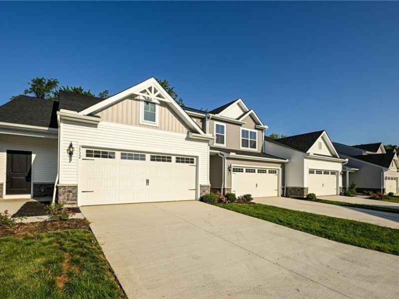 3532 Bushwillow Avenue, Green, OH 44685 Photo 2