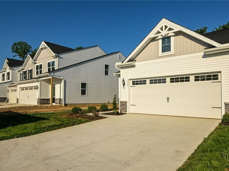 3532 Bushwillow Avenue, Green, OH 44685 Photo 3