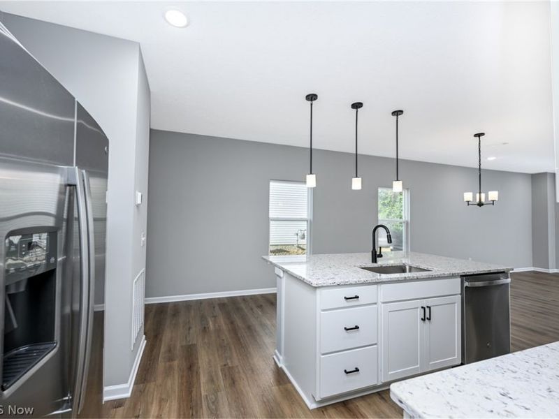 3532 Bushwillow Avenue, Green, OH 44685 Photo 7