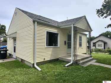 3264 Madison Street, Omaha, NE 68107