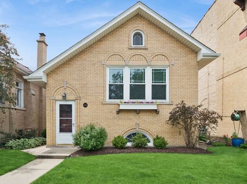 Main Photo
