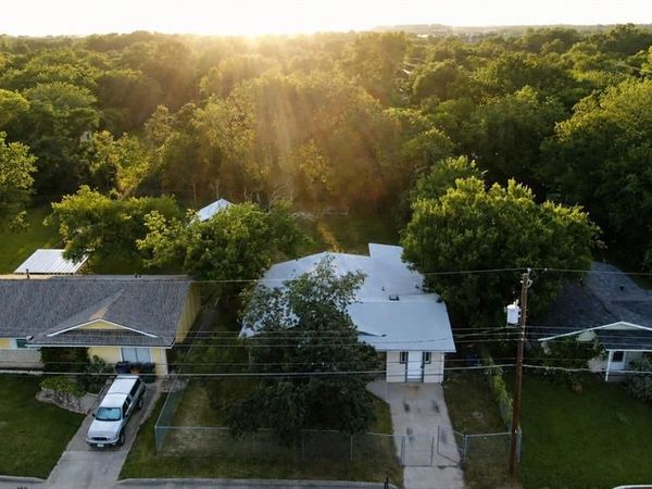 1060 Gardner Road, Austin, TX 78721