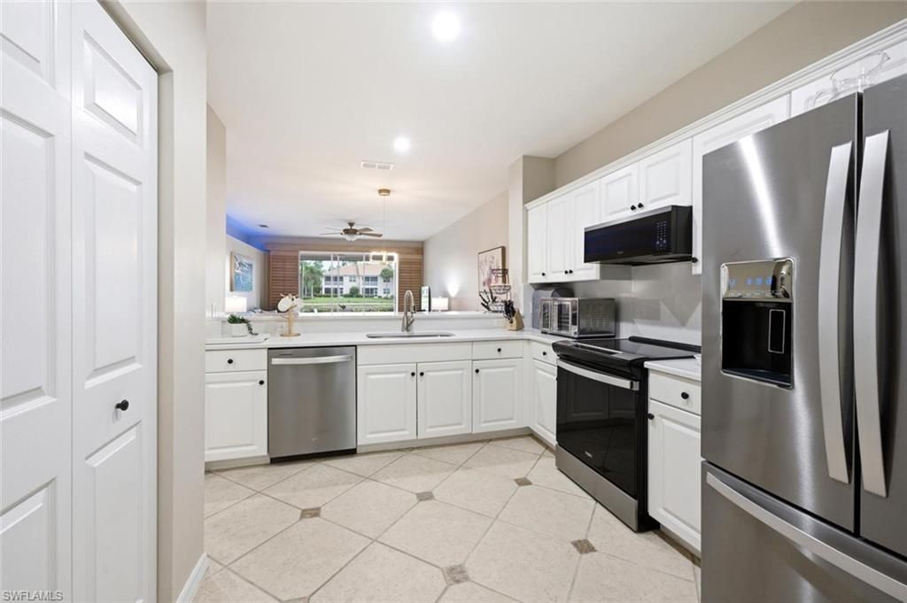 6305 Wilshire Pines Cir, Unit 503, Naples, FL 34109 Photo