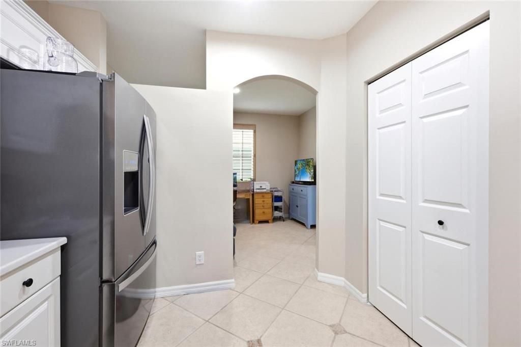 6305 Wilshire Pines Cir, Unit 503, Naples, FL 34109 Photo