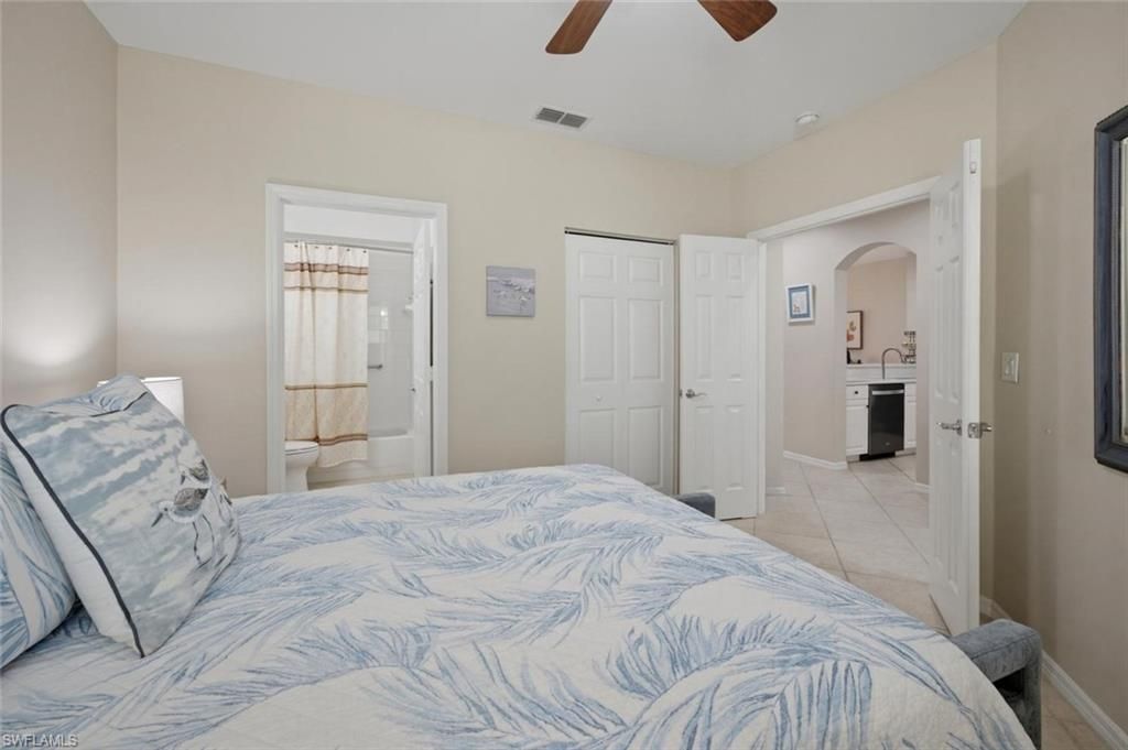 6305 Wilshire Pines Cir, Unit 503, Naples, FL 34109 Photo