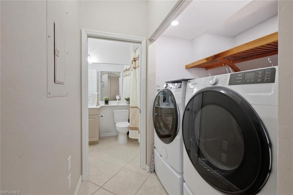 6305 Wilshire Pines Cir, Unit 503, Naples, FL 34109 Photo