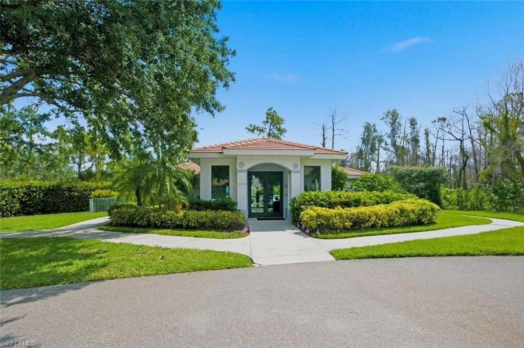 6305 Wilshire Pines Cir, Unit 503, Naples, FL 34109 Photo