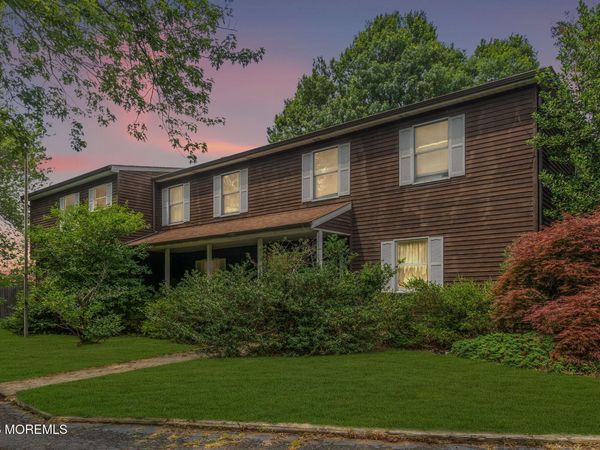 210 Church Street, Belford, NJ 07718