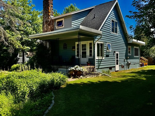 423 Parnell AVE, Sault Ste Marie, MI 49783