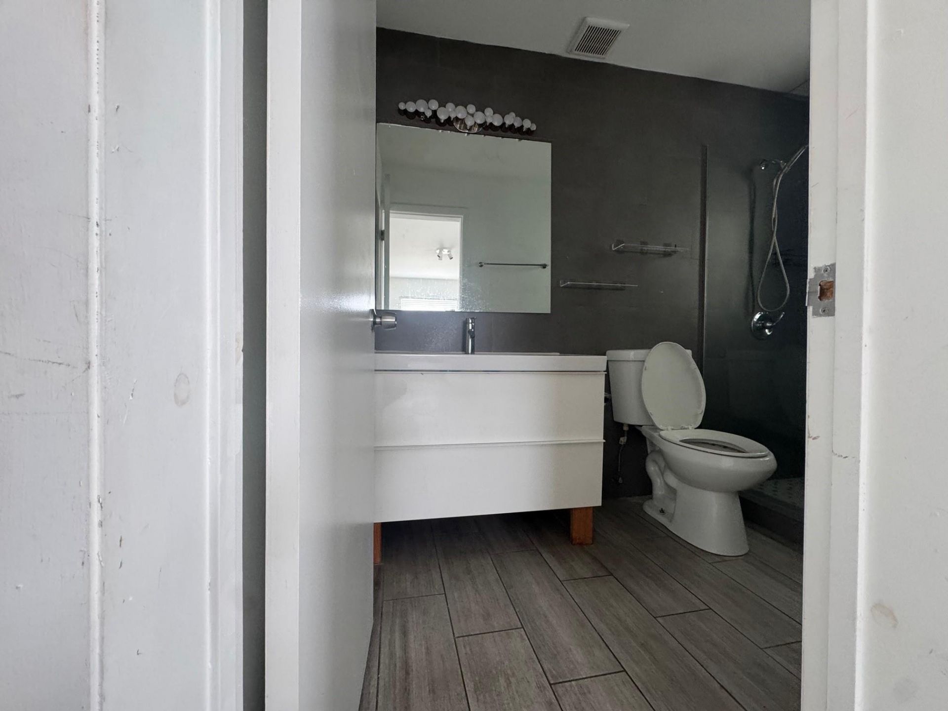 7910 Abbott Avenue, Unit 6, Miami Beach, FL 33141 Photo