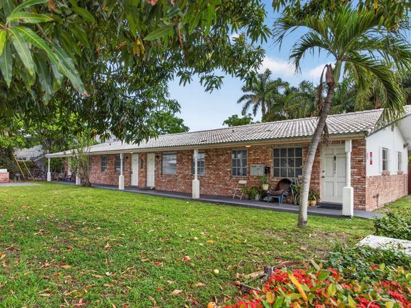 2391 NE 11th Court, Pompano Beach, FL 33062