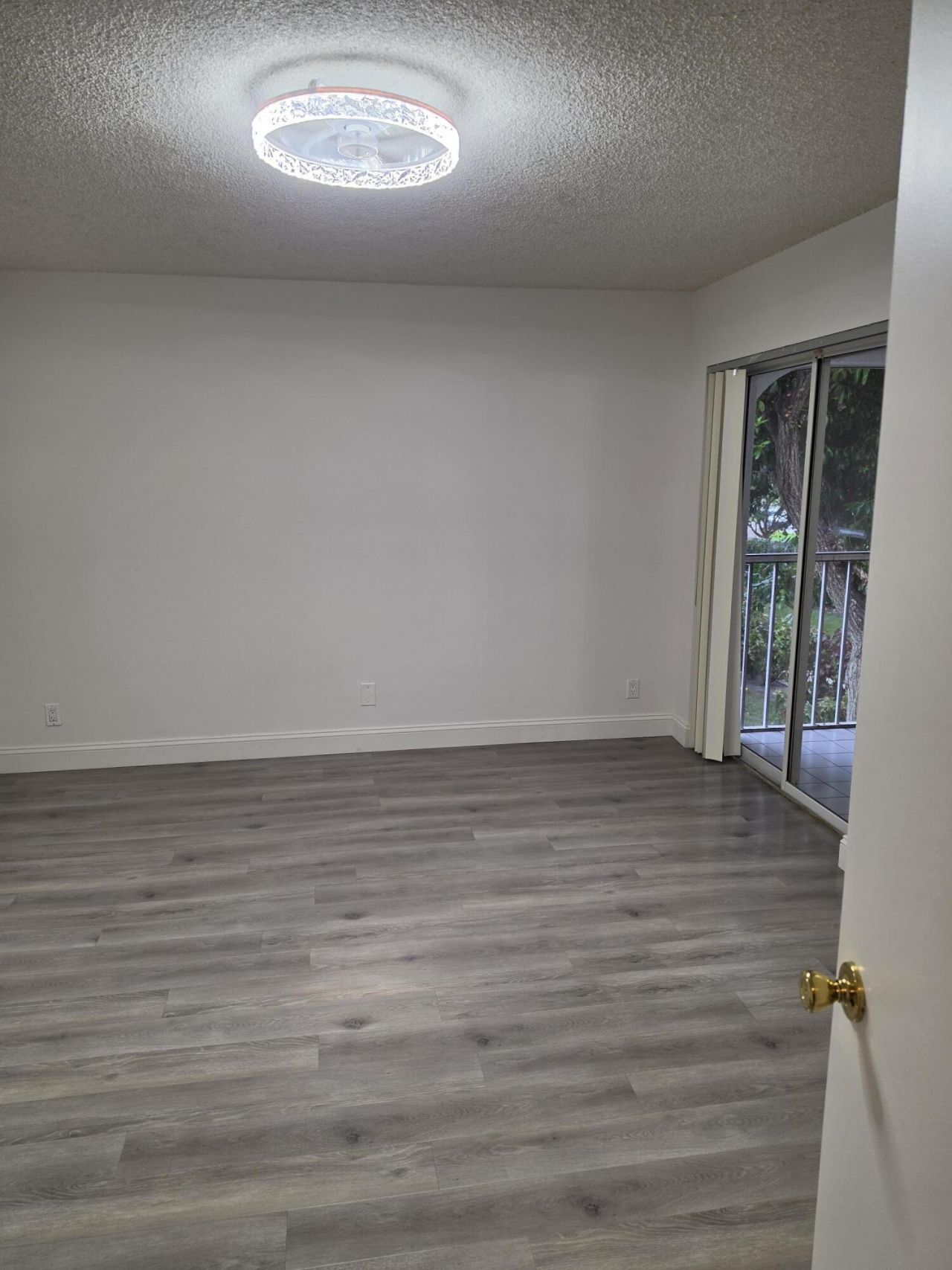 6584 Via Regina, Boca Raton, FL 33433 Photo
