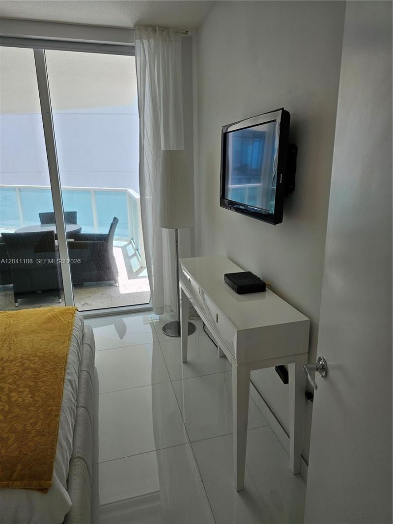 150 Sunny Isles Blvd , Unit 1-1001, Sunny Isles Beach, FL 33160 Photo