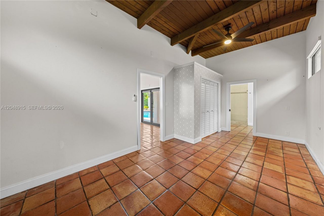 8735 SW 122nd St , Miami, FL 33176 Photo