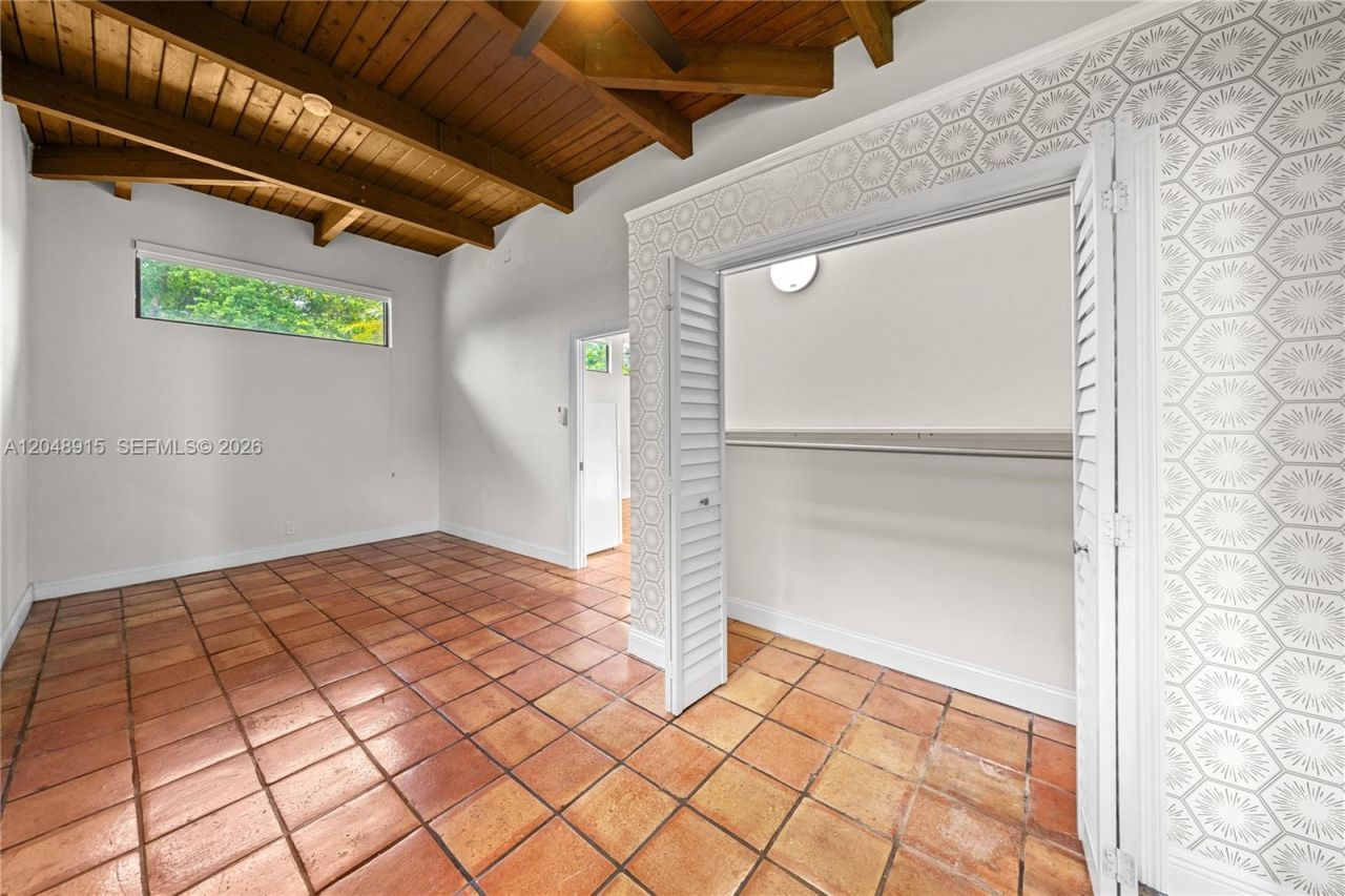 8735 SW 122nd St , Miami, FL 33176 Photo