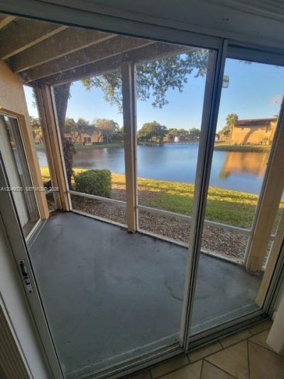 4815 Via Palm Lks, Unit 1405, West Palm Beach, FL 33417 Photo