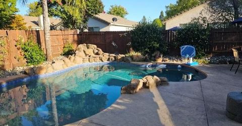 432 Gladstone Ct, Roseville, CA 95747 Photo