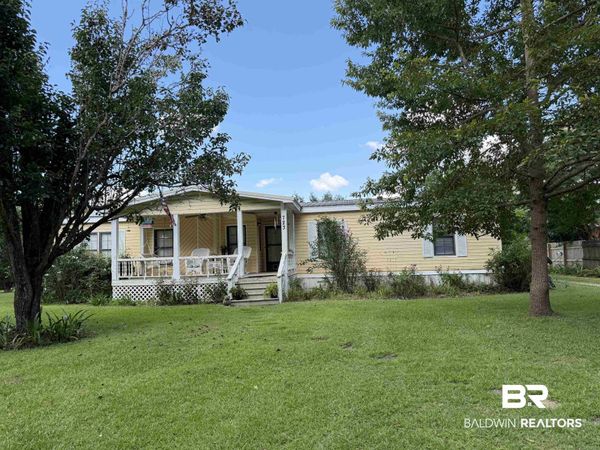 723 Pineville Road, Atmore, AL 36502