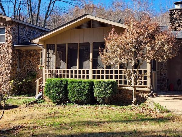 401 Jefferson Street , Anderson, MO 64831
