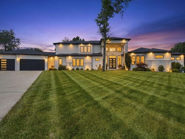 860 E Bantry Court, Nixa, MO 65714