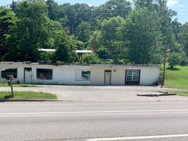 3340 Hwy 25E , Tazewell, TN 37879
