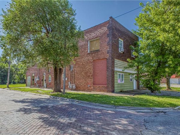 101 S Elm Street, Pittsburg, KS 66762