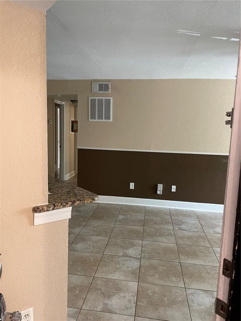 4512 Commander Drive , Unit 1725, Orlando, FL 32822 Photo