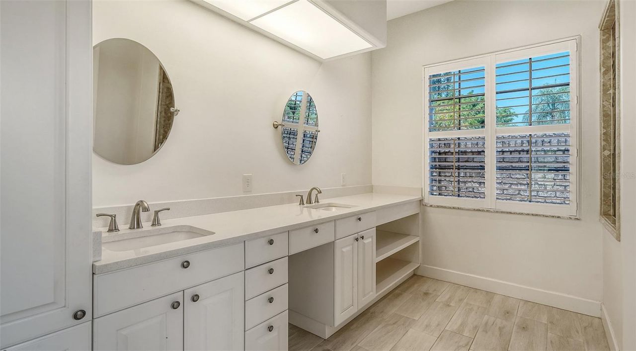 4360 Brandywine Drive, Sarasota, FL 34241 Photo