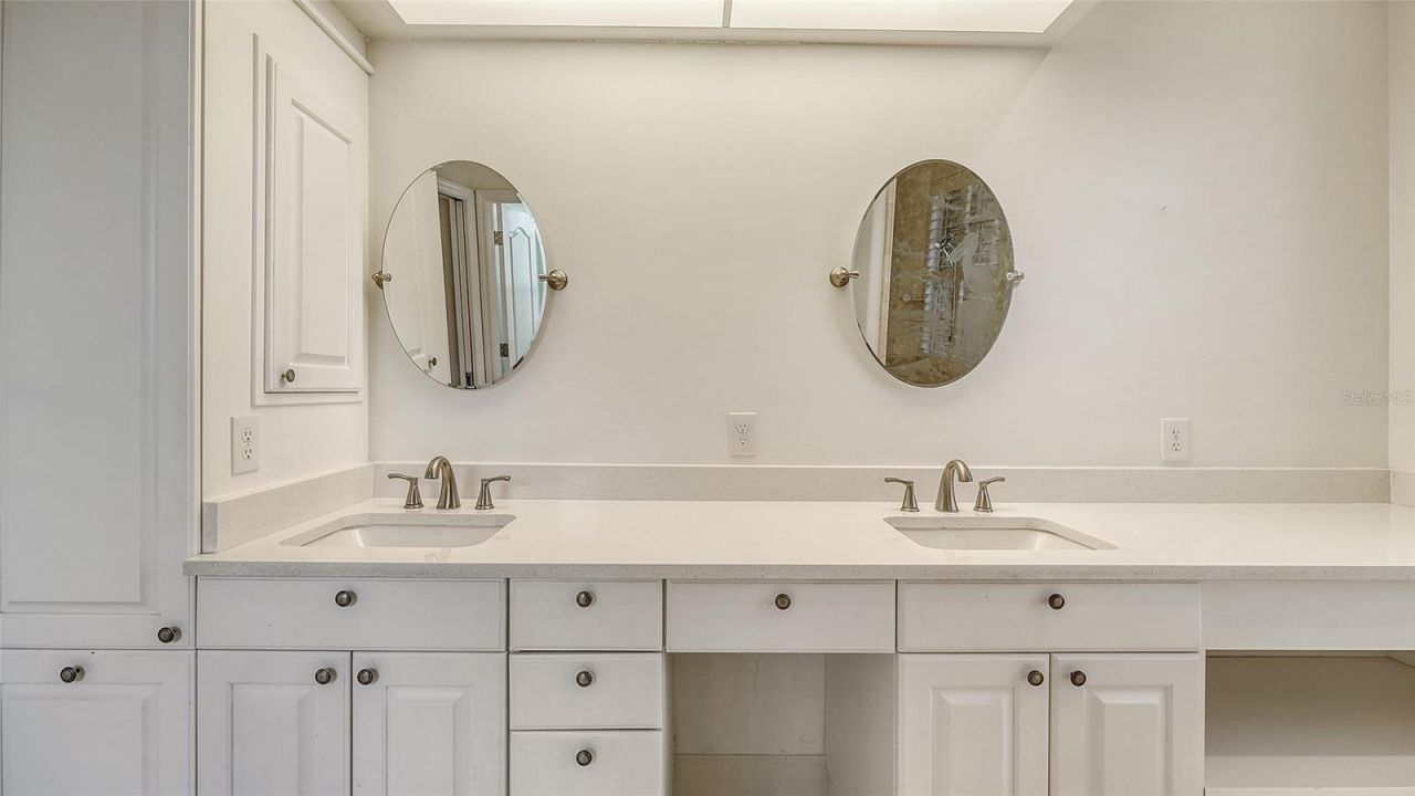 4360 Brandywine Drive, Sarasota, FL 34241 Photo