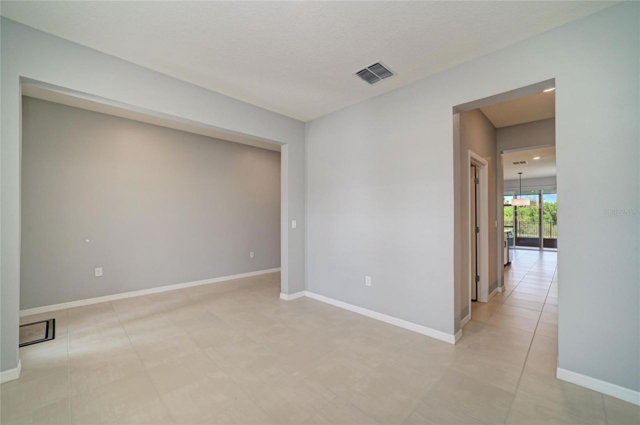 2230 Marsh Harbour Loop , Bradenton, FL 34208 Photo