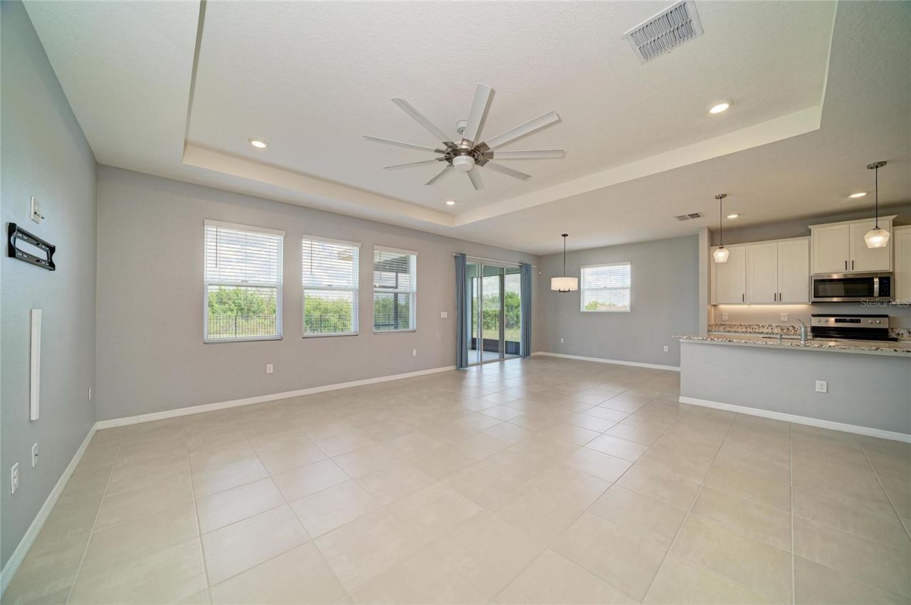 2230 Marsh Harbour Loop , Bradenton, FL 34208 Photo