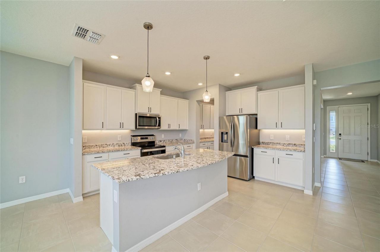 2230 Marsh Harbour Loop , Bradenton, FL 34208 Photo