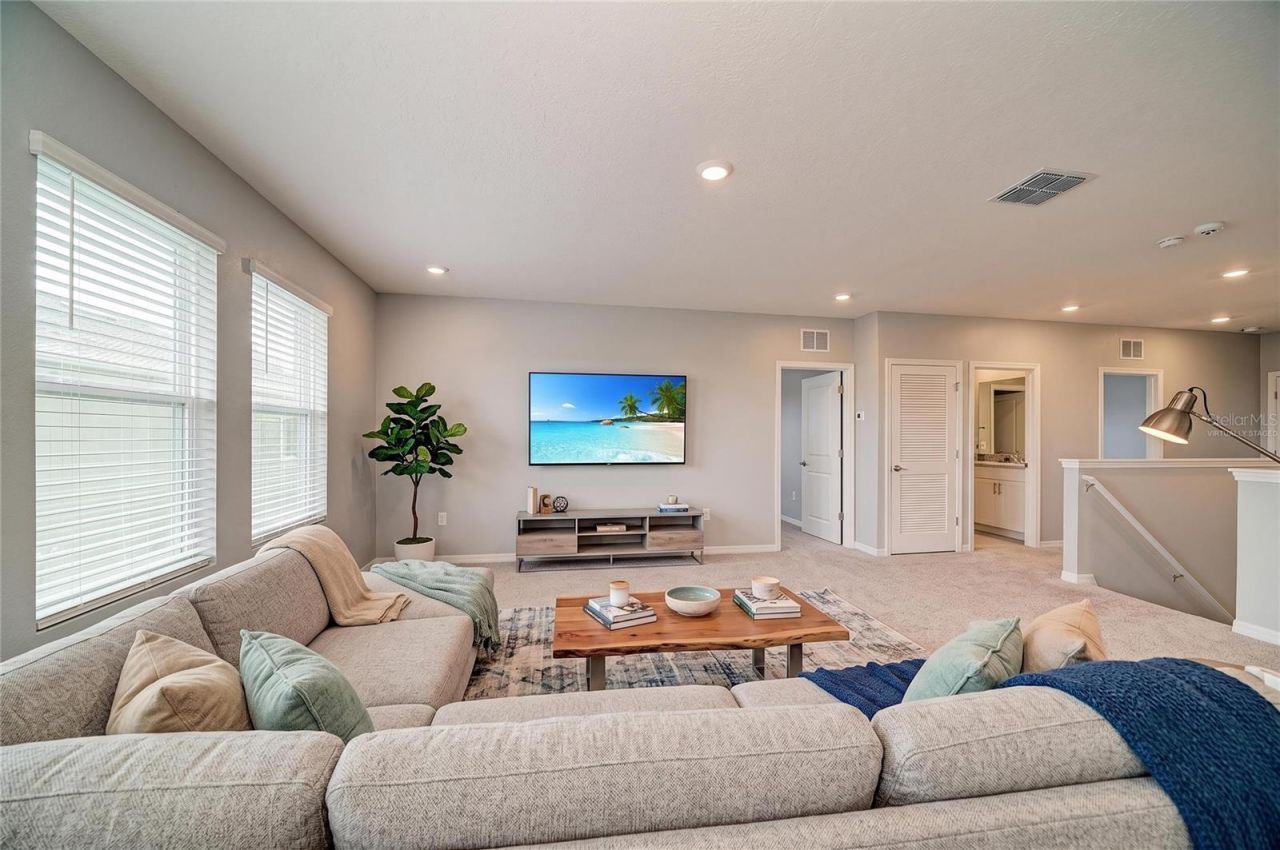 2230 Marsh Harbour Loop , Bradenton, FL 34208 Photo