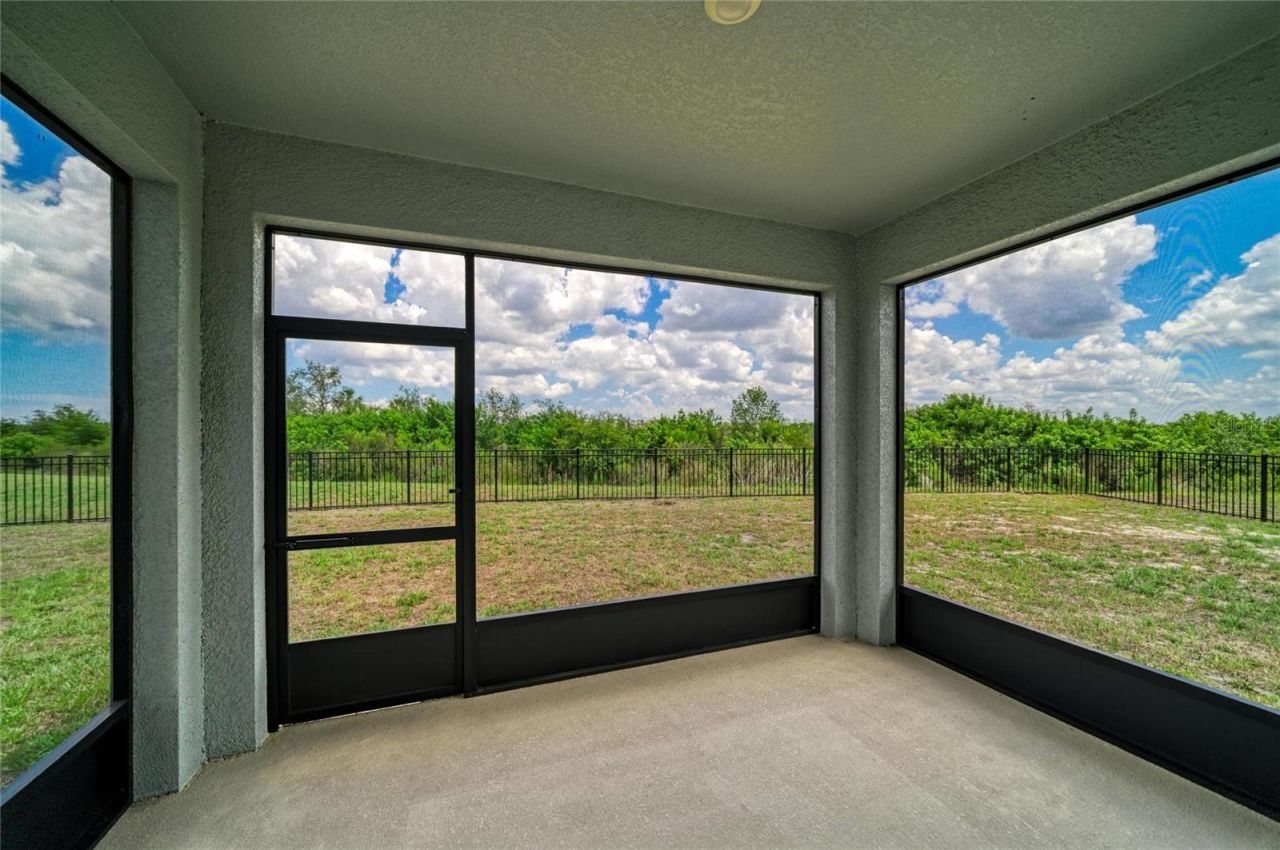 2230 Marsh Harbour Loop , Bradenton, FL 34208 Photo