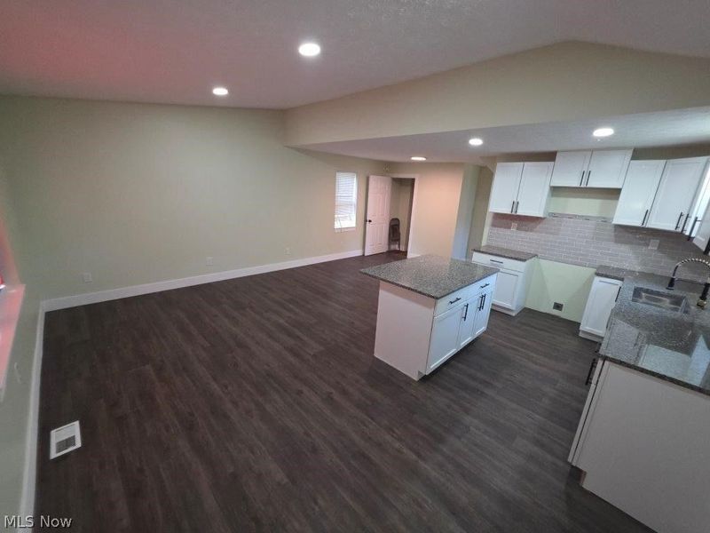 2059 W 42nd Street, Cleveland, OH 44113 Photo 19