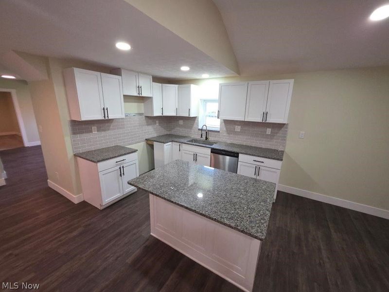 2059 W 42nd Street, Cleveland, OH 44113 Photo 21