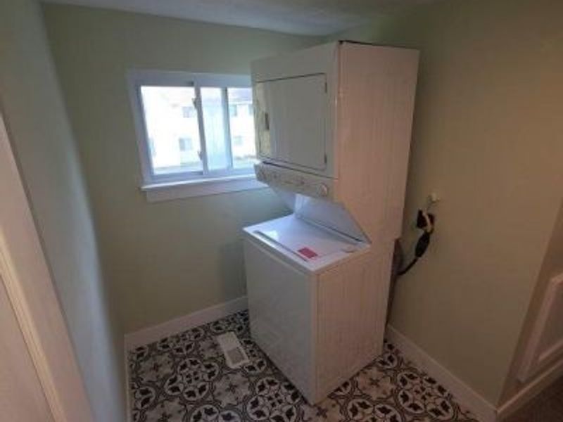 2059 W 42nd Street, Cleveland, OH 44113 Photo 27