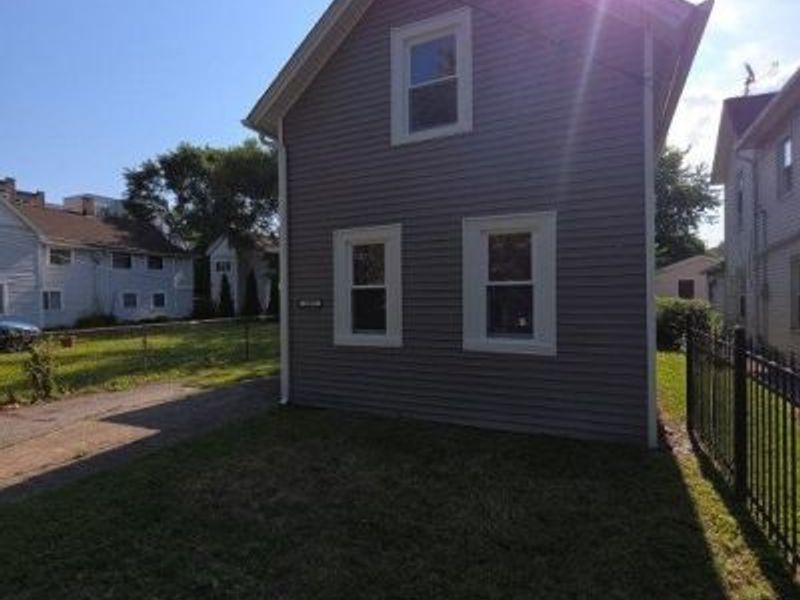 2059 W 42nd Street, Cleveland, OH 44113 Photo 3
