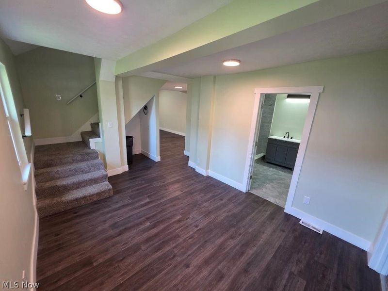 2059 W 42nd Street, Cleveland, OH 44113 Photo 9