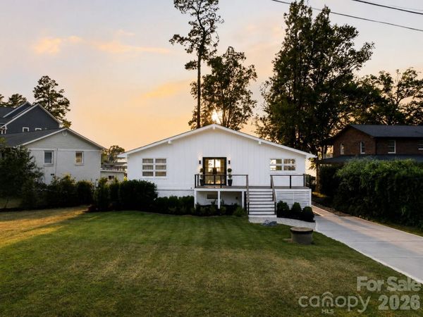 21101 Island Forest Drive, Cornelius, NC 28031