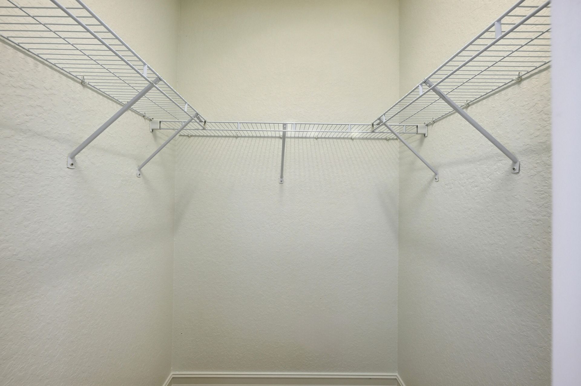 911 NE 12th Avenue, Pompano Beach, FL 33060 Photo