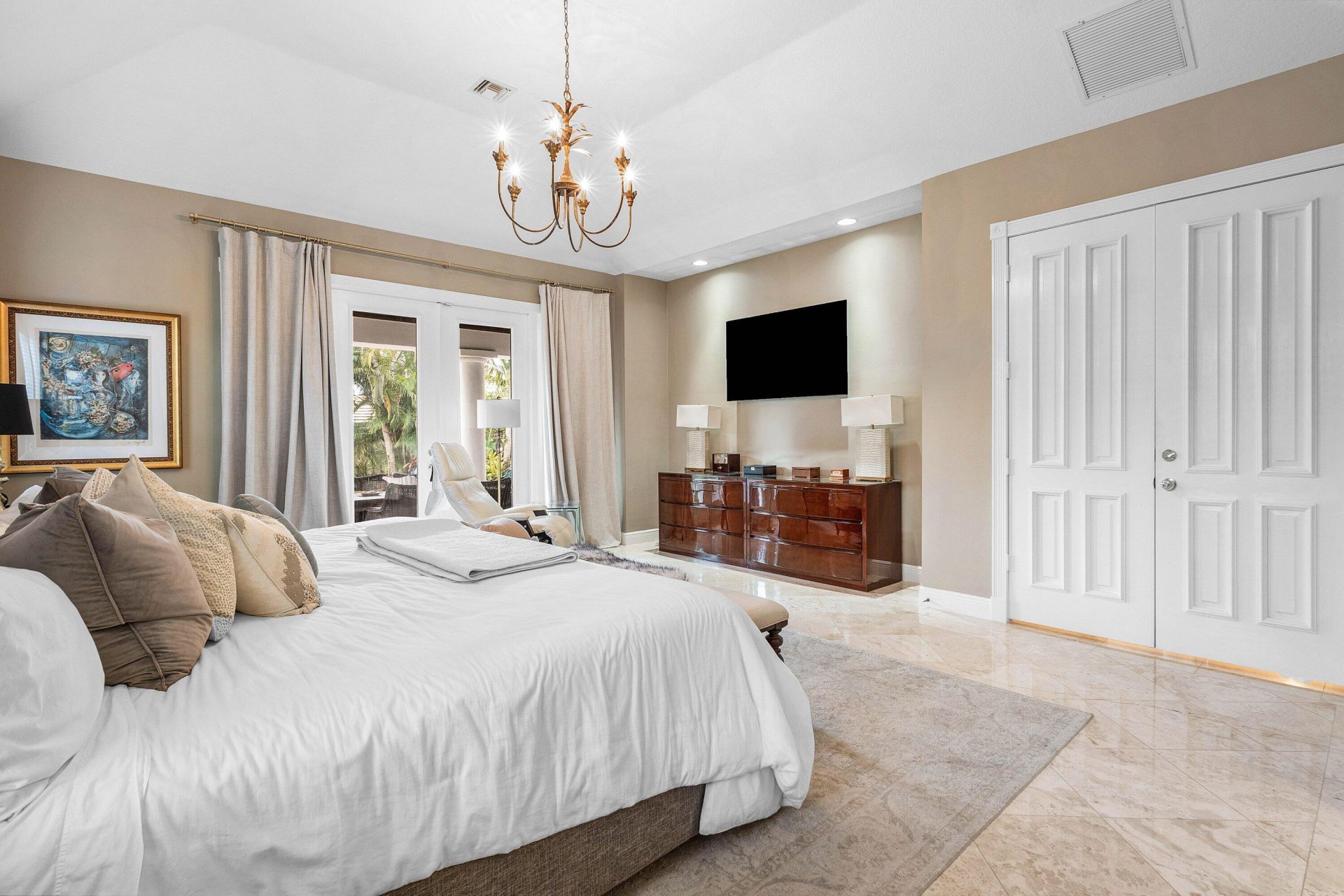 2 Firestone Circle, West Palm Beach, FL 33401 Photo