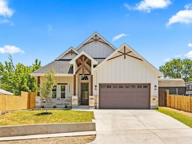 2522 Lincoln Avenue, Fort Worth, TX 76164