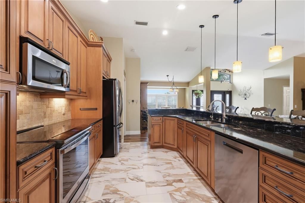 6037 Birnam Wood Ln , Fort Myers, FL 33908 Photo