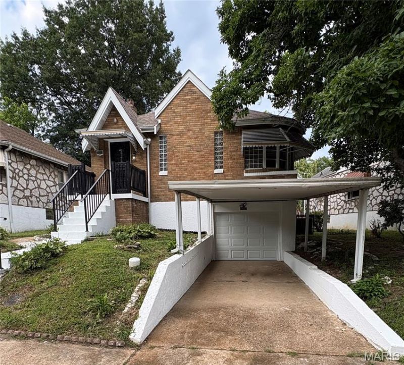 6707 Perry Avenue, Saint Louis, MO 63121 Main Photo