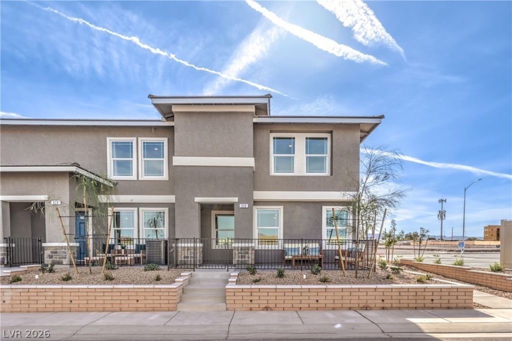 920 Pink Sugarbird Street, Henderson, NV 89011 Main Photo