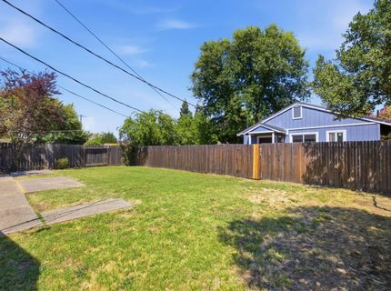 5631-5633 25th St, Sacramento, CA 95822 Photo